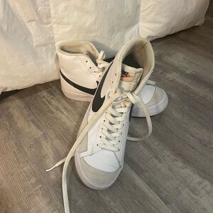 Nike blazers size 6.5